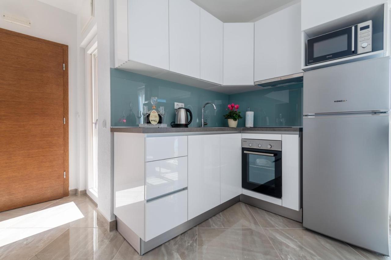 Sunny Apartment Maslina Duba Exterior photo